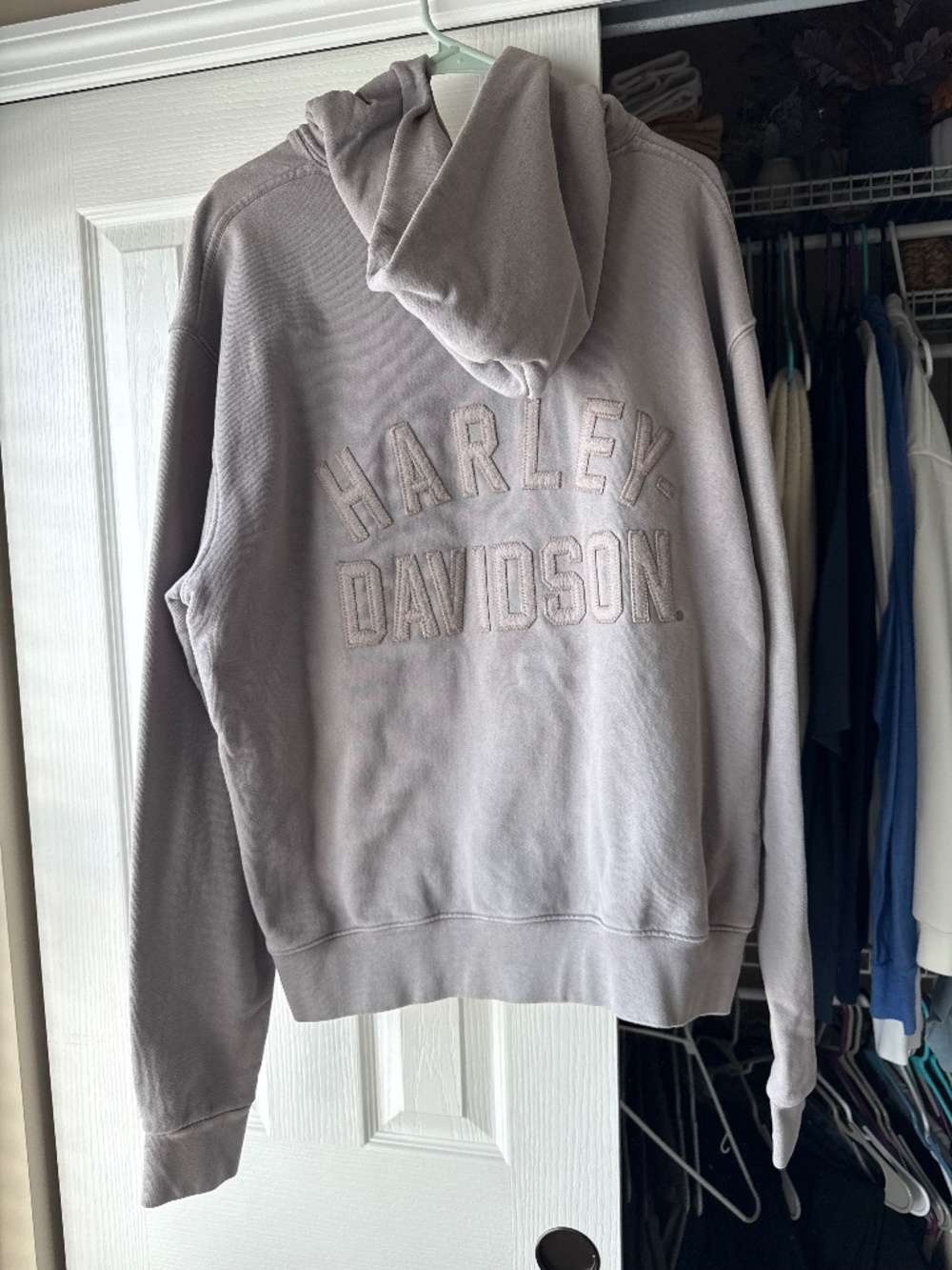 On The Roam Harley Davidson sweatshirt